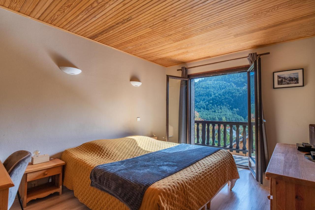 Chambres D'Hotes Les Mures Du Mercantour Вальдеблор Экстерьер фото